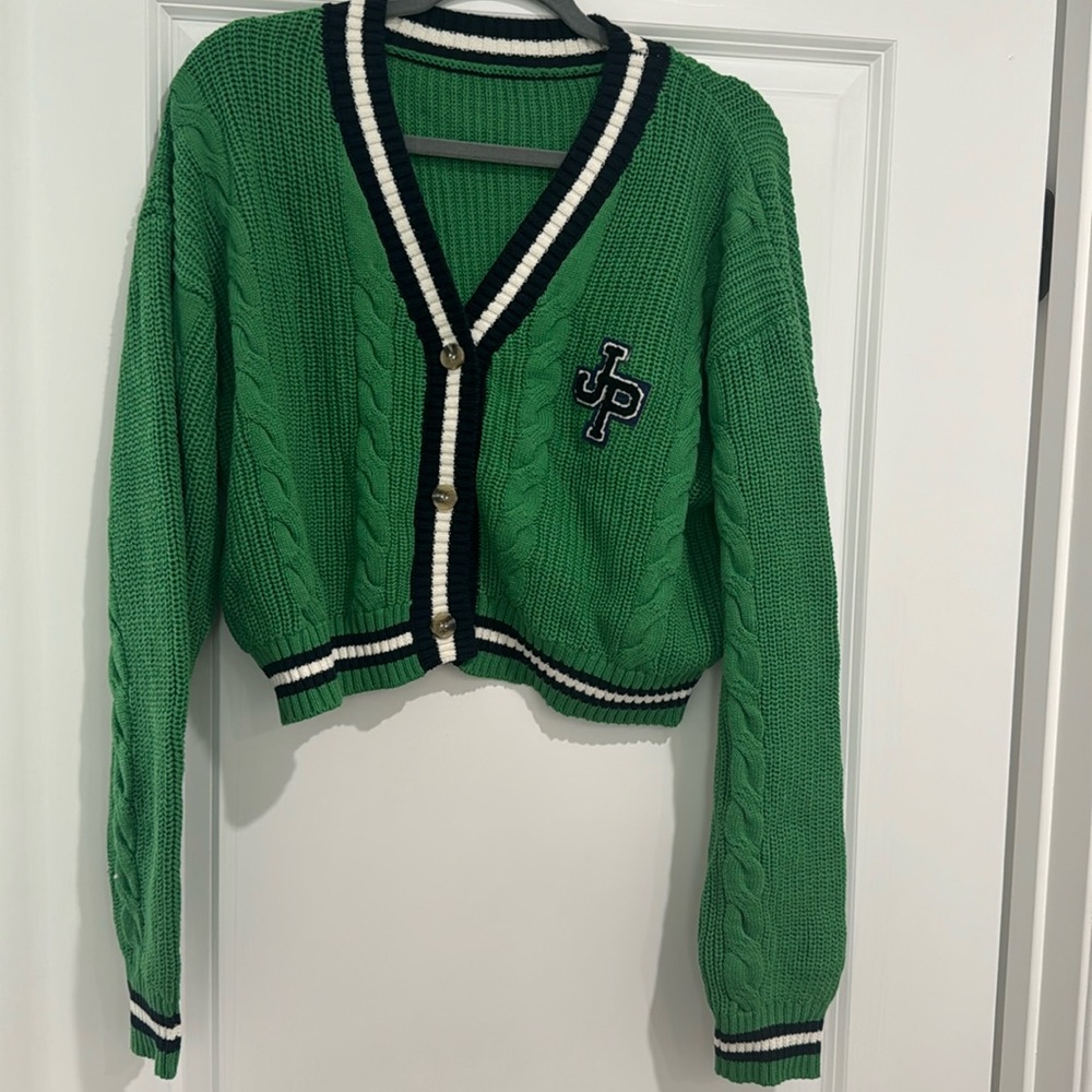 Knitted cardigan